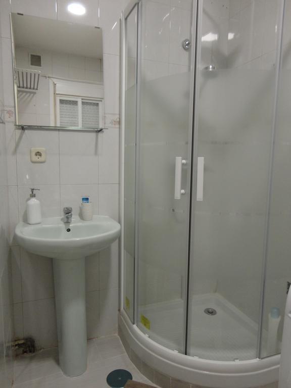 Cuatro Camino Apartment With Elevator Мадрид Екстериор снимка